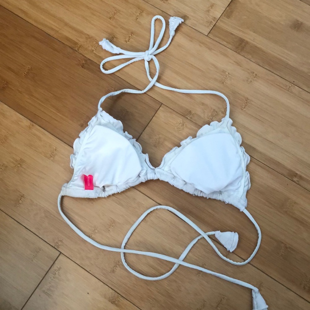 *SOLD* Victoria Secret white lace triangle bikini top - Picture 2 of 3